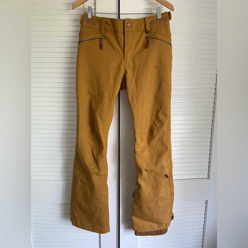 ROXY Ski/Snowboard Pants in Mustard | Size Small